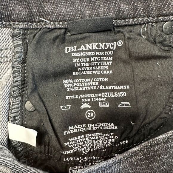 NWT Blank NYC Women’s “The Fulton” Roll Up Distressed Black Shorts - Size 28 - Picture 5 of 8